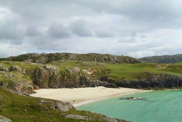 This sheltered beach is on the West Coast and has a popular nearby camp site. The nearest town is Stornoway.