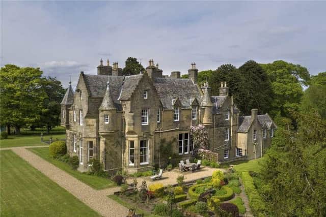 Ormiston Houseis situated in a rural position to the southwest of Kirknewton, East Lothian.