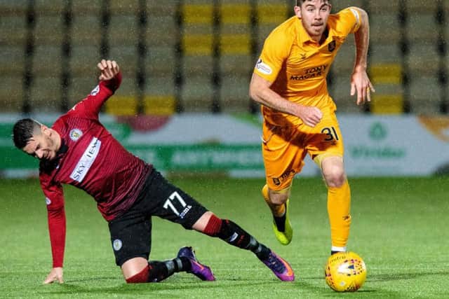 A key competent of Livi's early success. Showed his versatility playing right-back without dropping his standards. Astute at breaking from defence with the ball.