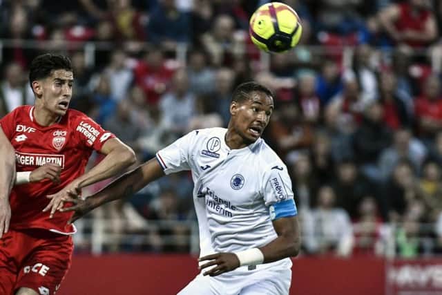 Celtic are interested in Toulouse centre-back Christopher Jullien, who has reportedly been shown around Celtic Park and Lennoxtown (Daily Record)