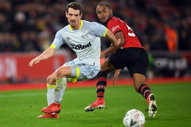 Aberdeen are set to sign Craig Bryson. The midfielder, who was linked with a move to Hearts, will sign a two-year deal when his contract with Derby expires. (Daily Record)