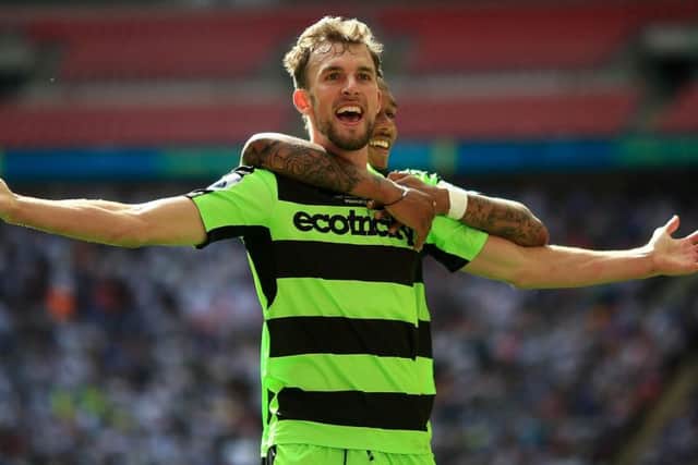 Hibs have snapped up striker Christian Doidge from Forest Green Rovers for an undisclosed fee. (The Scotsman)