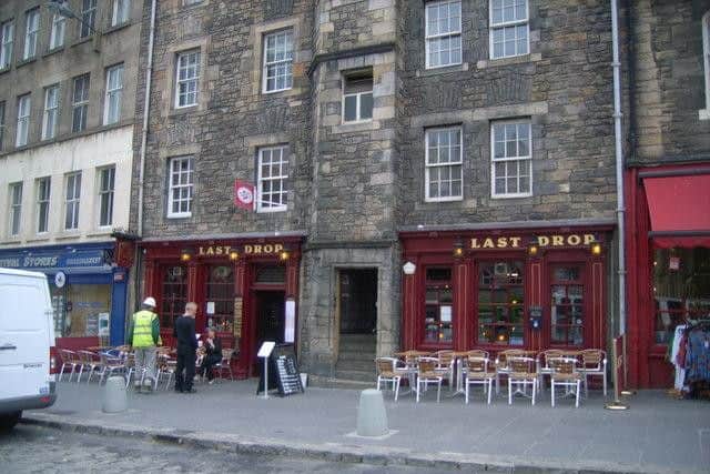 The Last Drop pub, Grassmarket, Edinburgh. Picture: Geograph / Nicholas Mutton
