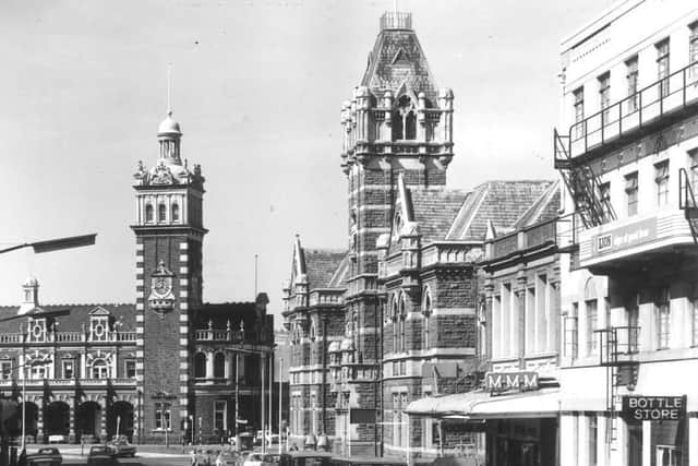 Founded in 1848, the settlement on the south-east coast of South Island was named from the Gaelic for Edinburgh - Dn ideann. And city suburbs include Waverley, Leith Valley, Corstorphine, Musselburgh and Portobello.
