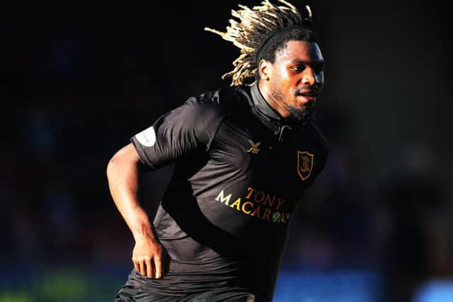 Livingston striker Dolly Menga is heading for a loan spell in Angola despite signing a new contract with the Scottish Premiership side. (Scottish Sun)