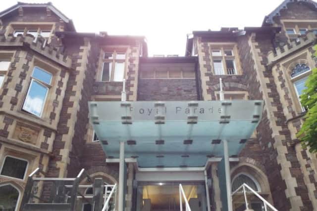 Located just off the Clifton Triangle, this second floor flat comes with a lovely Juliet balcony which allows lots of natural light to flood through into the open-plan kitchen/living room. 950pcm