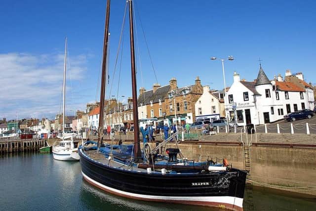 The largest of the East Neuk villages, Anstruther's Harbourside is the perfect place to while away an afternoon with its pleasant ambience and sea views.