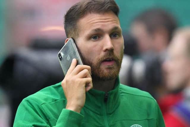 Hibs boss Paul Heckingbottom may look to sign a replacement winger for Martin Boyle who has been ruled out for the foreseeable future through injury. (Evening News)