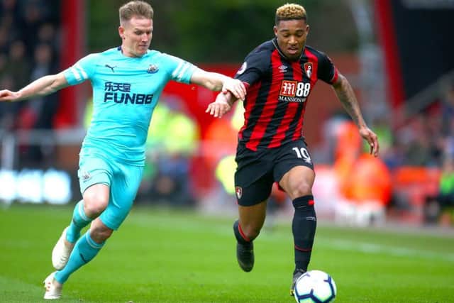 Celtic are closing in on a loan deal for Bournemouth's Jordan Ibe after apparently refusing to pay the 20 million asking price for the 23-year-old. (Daily Express)