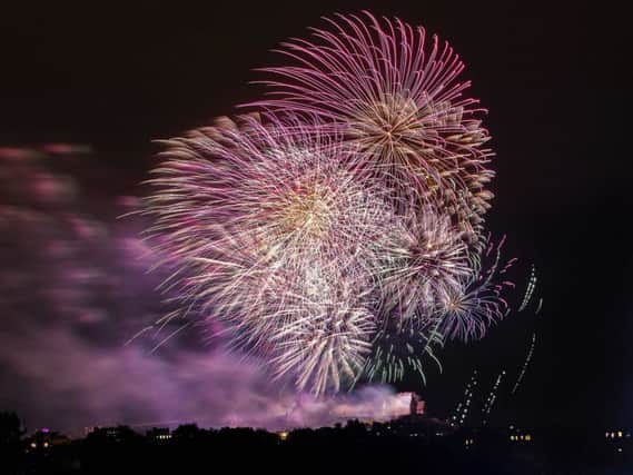 The Virgin Money Fireworks Concert brings Edinburgh's summer festival season to a spectacular conclusion, celebrating courage, heroism and struggles for freedom through stirring, uplifting music and a breathtaking fireworks display specially choreographed by international fireworks artists Pyrovision. Image by: Malcolm McCurrach Sun, 31, August, 2014. © Malcolm McCurrach 2014. All rights Reserved. picturedesk@nwimages.co.uk | www.nwimages.co.uk | 07743 719366