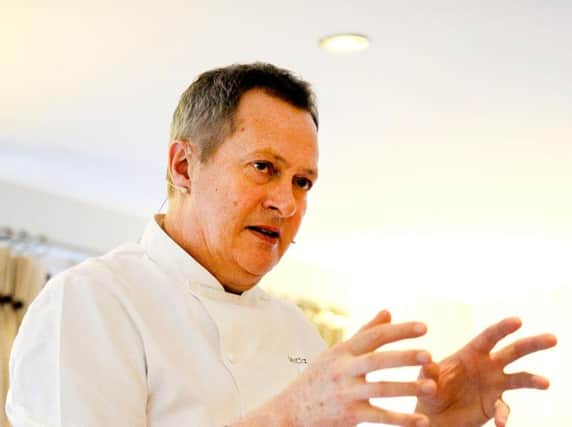 The celebrity chef took to Twitter to complain.