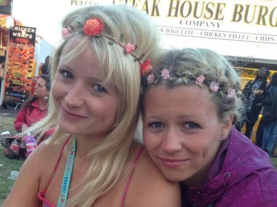 Laura Daniels (R) with her sister Hannah Witheridge (L) who was murdered in Thailand.