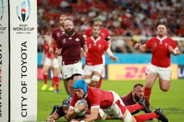 Justin Tipuric crosses the whitewash for Wales' second try of the game