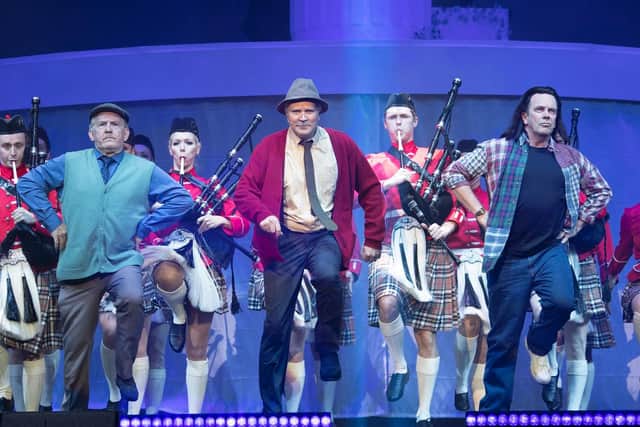 Still Game's live farewell at the Hydro features a number of dazzling song and dance routines.