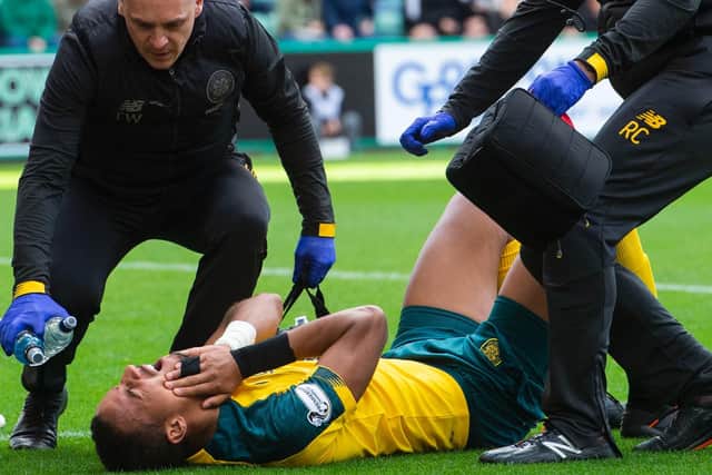 Suffered a head knock in the second half but was able to carry on. Eased through the game. 8