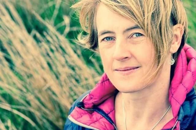 Award-winning singer Karine Polwart will give a sneak preview of a new supernova-themed stage show at the festival.
