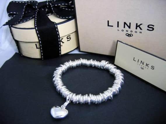 Links of London has two outlets in Scotland - one in Edinburgh and one in Glasgow