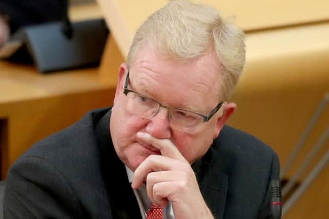 Tory MSP Jackson Carlaw, made an emotional plea to Nicola Sturgeon to meet the women affected by mesh implants.
