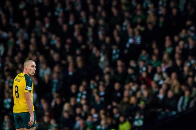 Scott Brown scored twice as he helped Celtic to a 5-2 win over former club Hibs