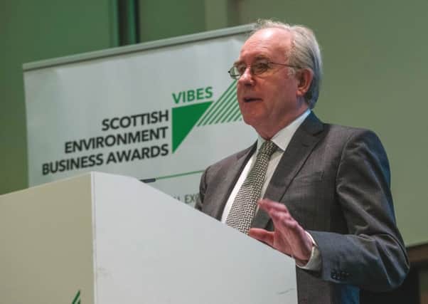Chair of SEPA Bob Downes addresses the 2018 Vibes awards