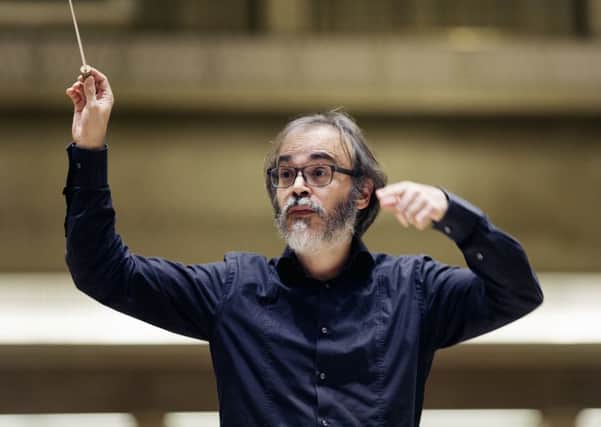 SSO conductor Ilan Volkov struck a balance between precision and recklessness