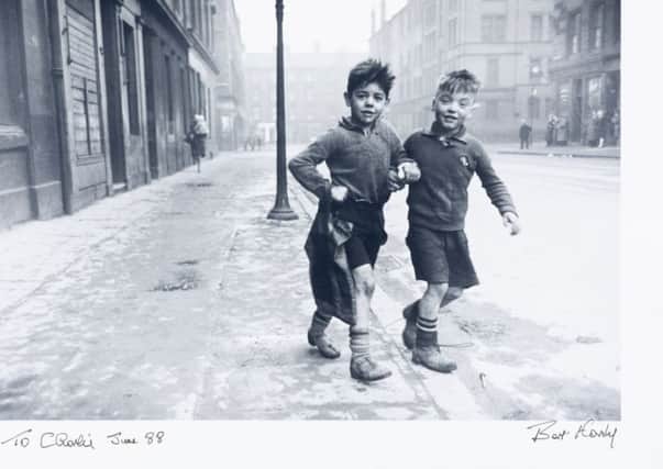 The photograph taken in the Gorbals from 1948