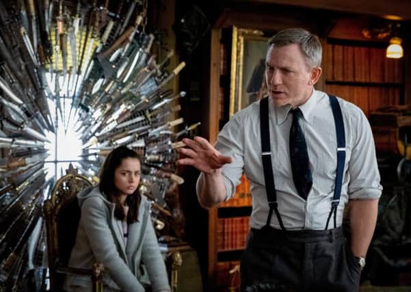Daniel Craig stars in Knives Out