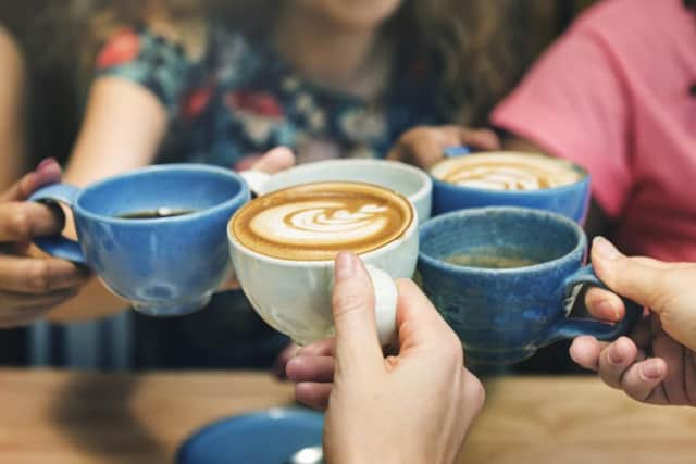 The study suggests a moderate consumption of both caffeinated and decaffeinated coffee may be associated with a reduced risk of metabolic syndrome.