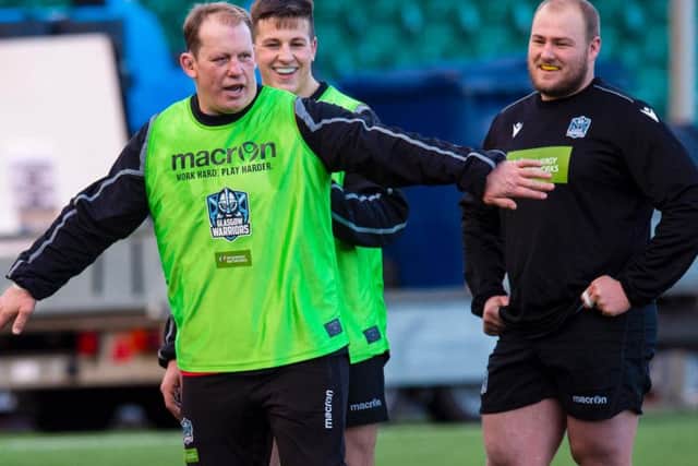 Petrus du Plessis takes part in a Glasgow Warriors training session