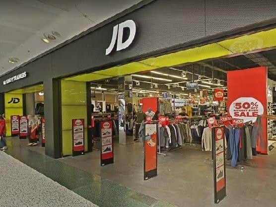 A member of staff at JD Sports found 62,000 worth of cocaine in a carrier bag at the store in Leeds.