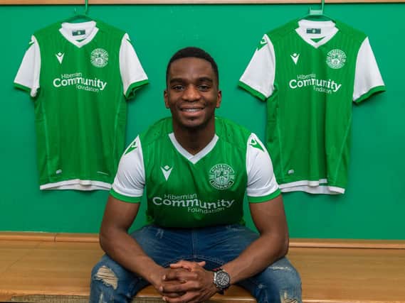 Stephane Omeonga has rejoined Hibs on loan until the end of the season.