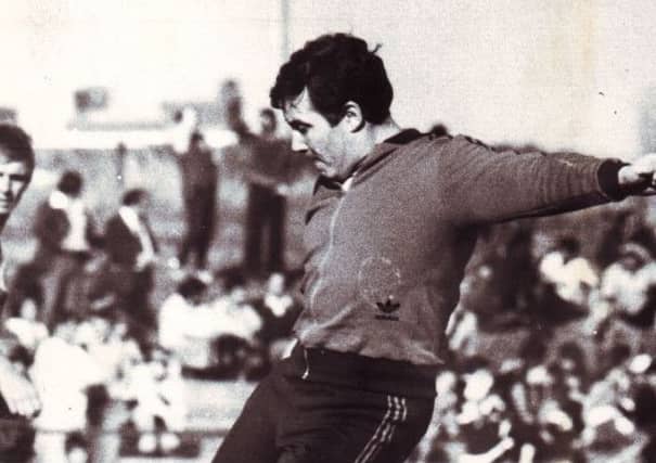 Duncan Mackay in action