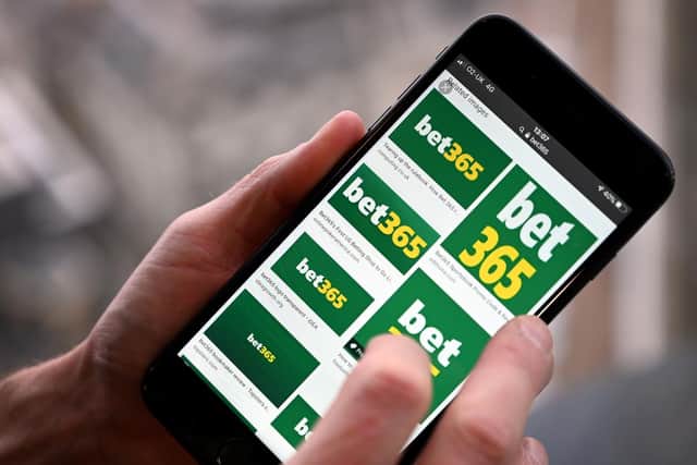 Rab Douglas claims players are checking bets at half-time during matches