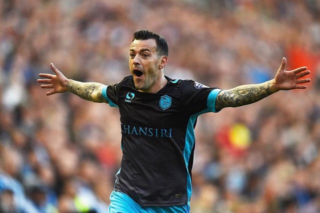 Carved out a fine career in English football after leaving Celtic in 2006. Would provide experience and versatility.