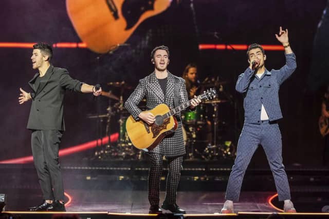 The Jonas Brothers went though the motions