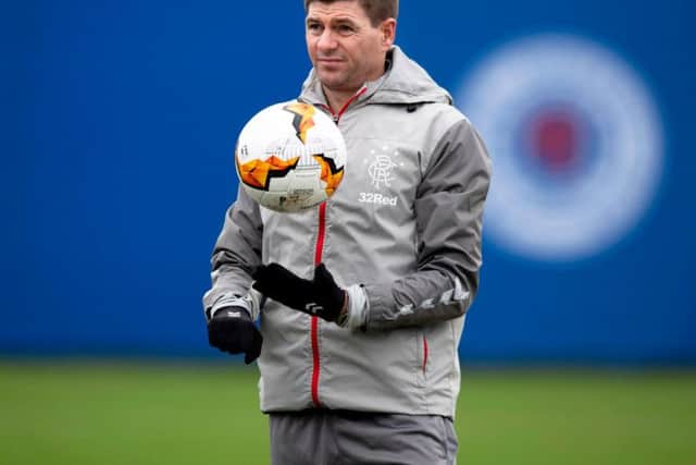 Steven Gerrard oversees training ahead of the Braga clash